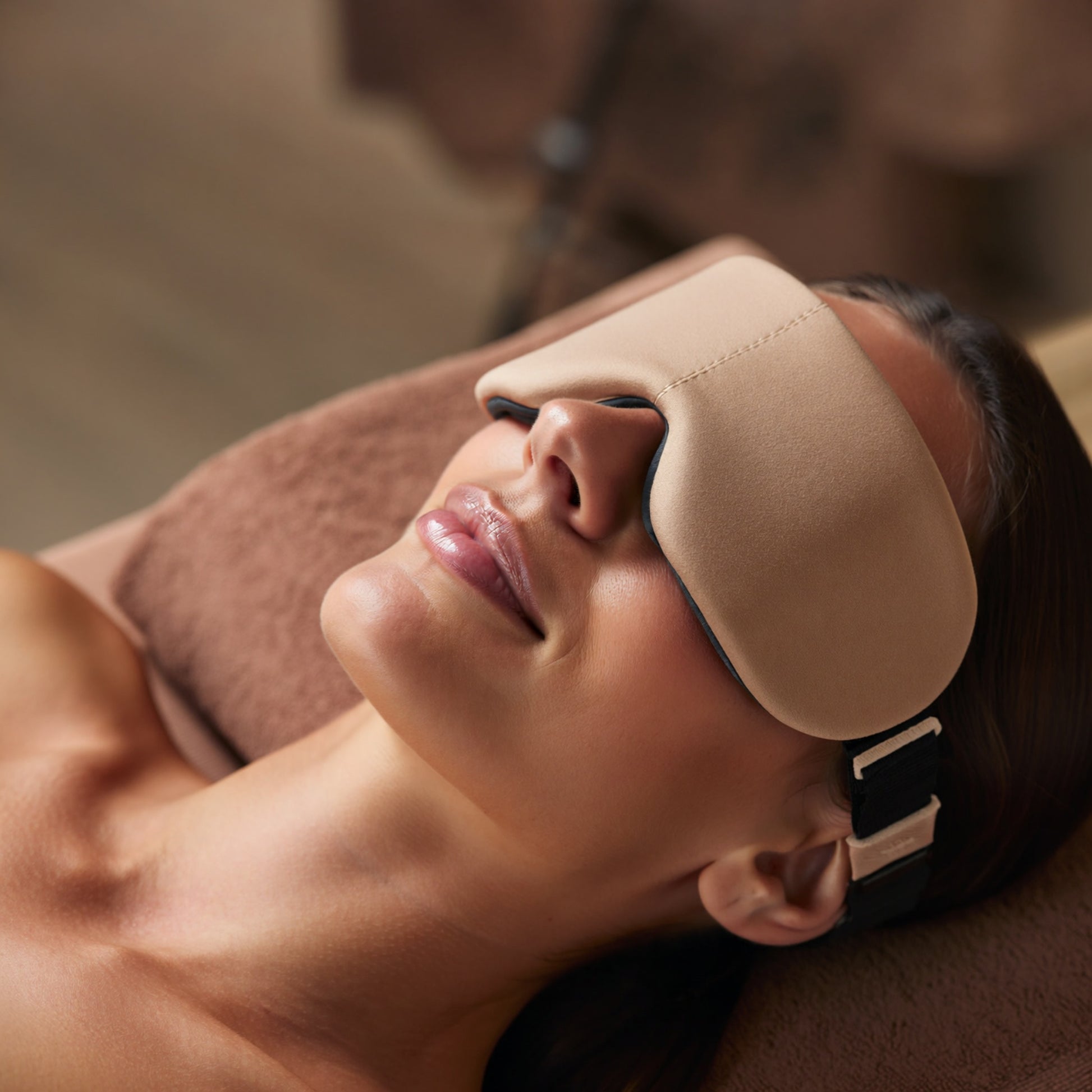 Lumi & Co. | Deep Rest Ritual | Heated Eye Massager - Lumi & Co
